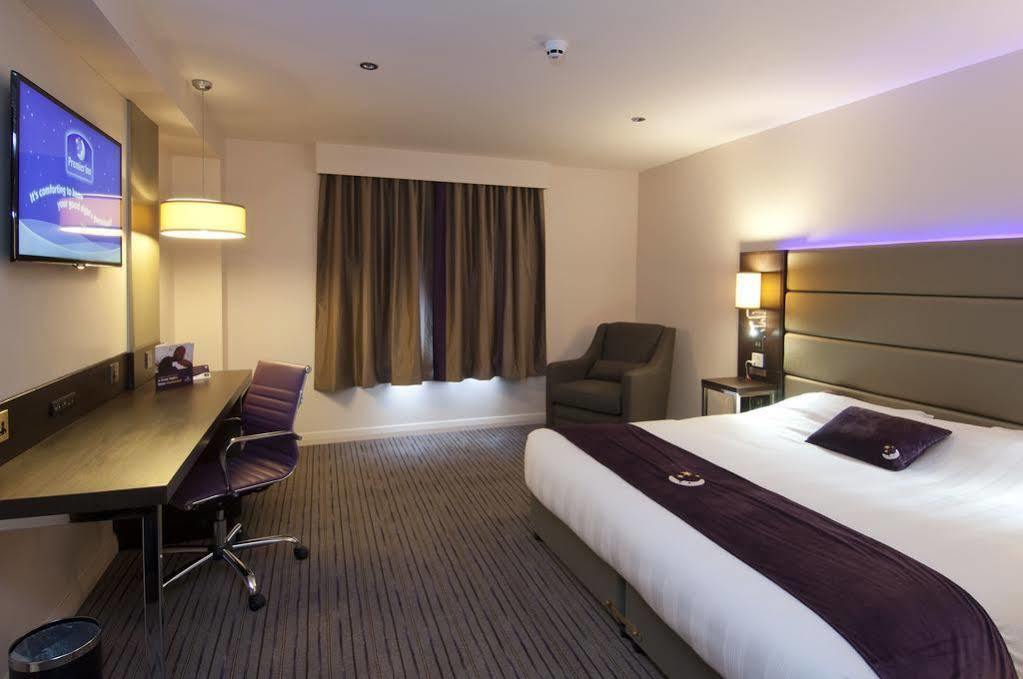 Premier Inn Premier Inn York South West מראה חיצוני תמונה